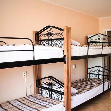 A&S Hostel Minskiy Kiev Exteriör bild