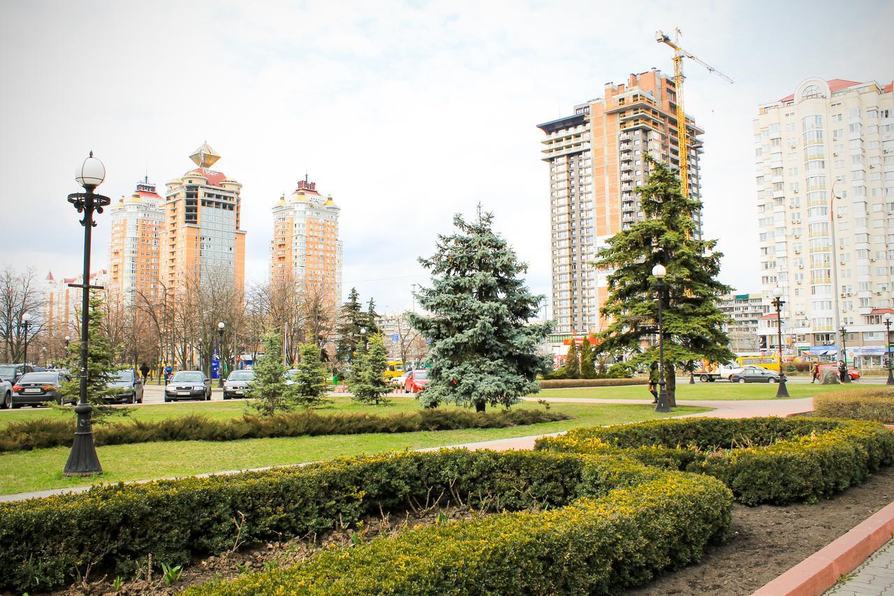 A&S Hostel Minskiy Kiev Exteriör bild