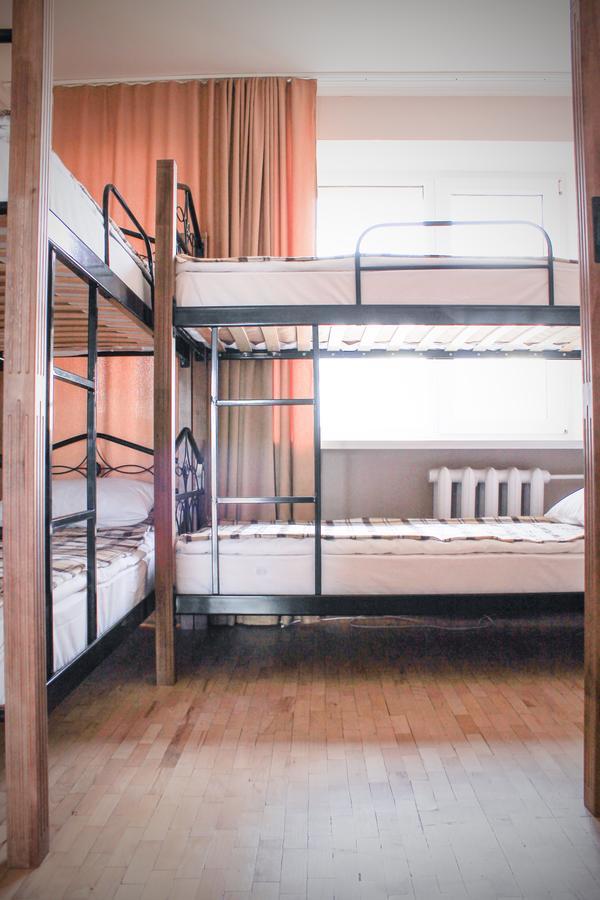 A&S Hostel Minskiy Kiev Exteriör bild