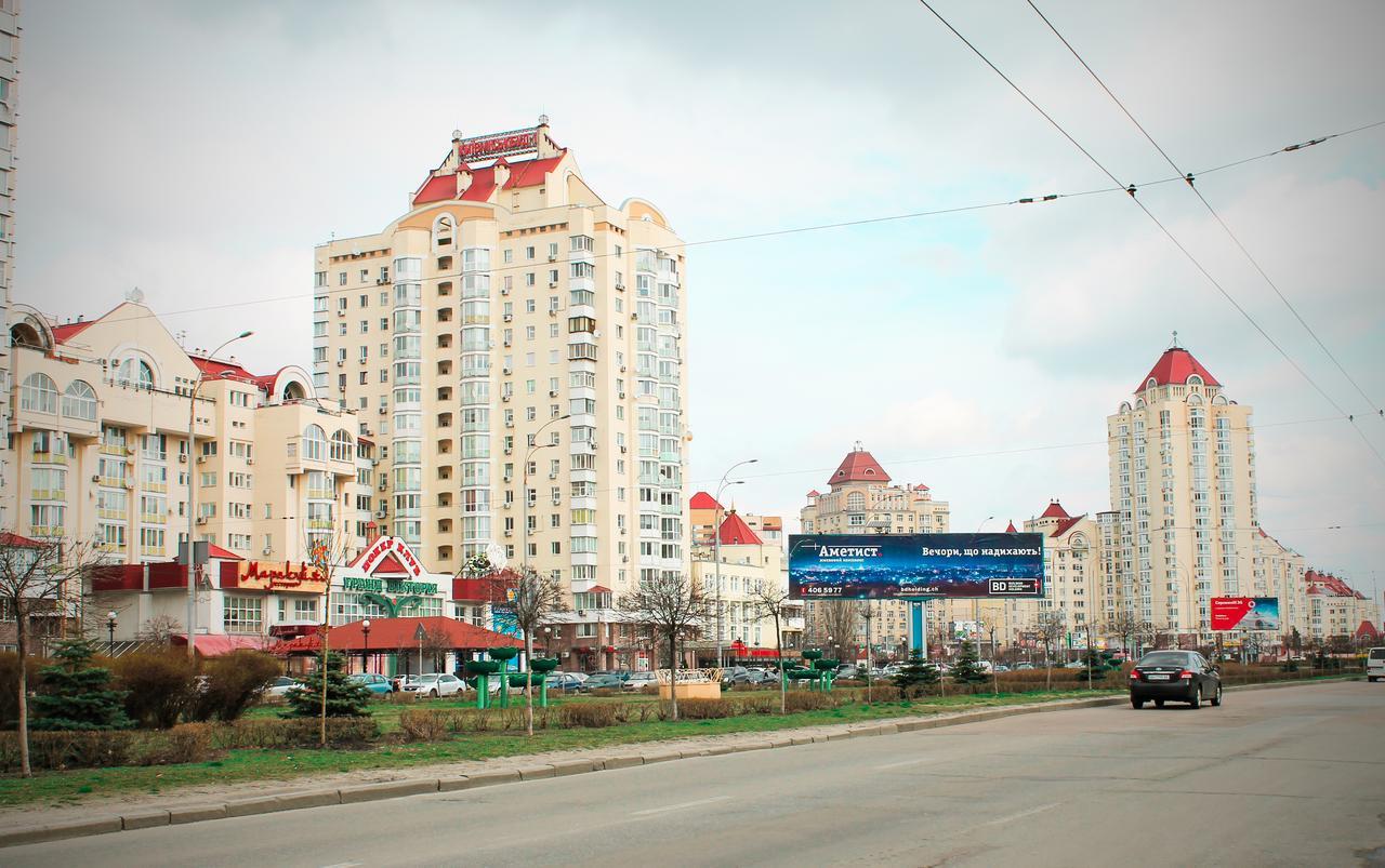 A&S Hostel Minskiy Kiev Exteriör bild
